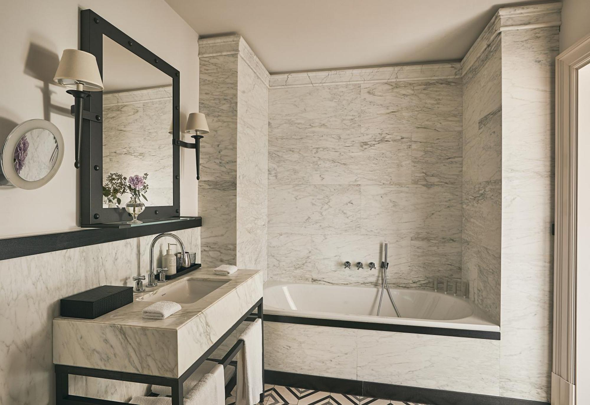 Rocco Forte Hotel De La Ville — Fotky 2